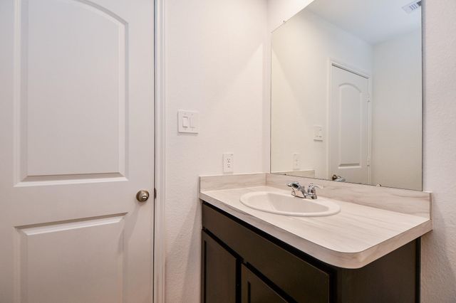 2015 Sable Hollow Drive, Houston, TX 77067