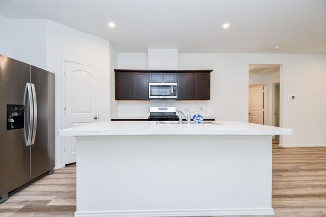 2015 Sable Hollow Drive, Houston, TX 77067