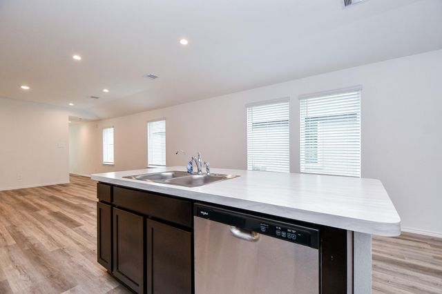 2015 Sable Hollow Drive, Houston, TX 77067