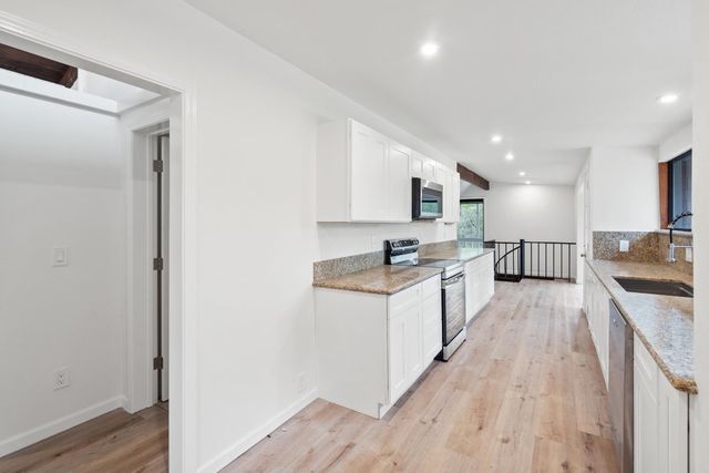 42718 Deep Forest Drive, Coarsegold, CA 93614