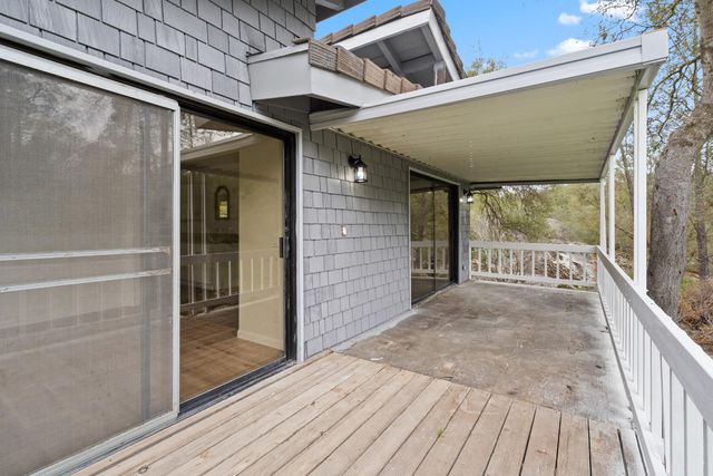 42718 Deep Forest Drive, Coarsegold, CA 93614