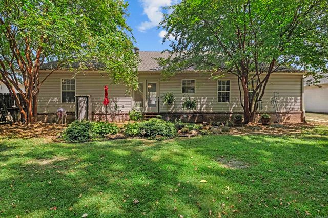 183 Gunsmoke Lane, Austin, AR 72007