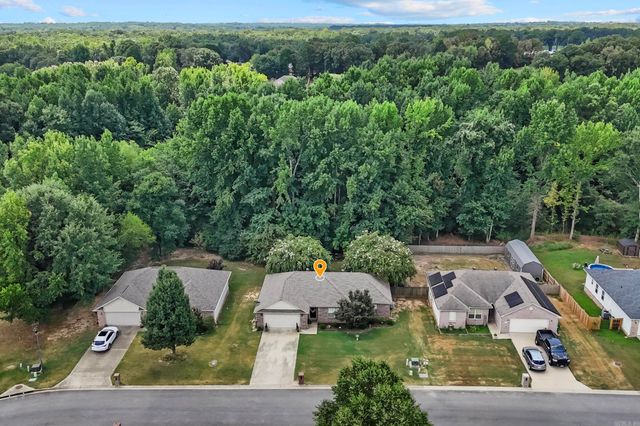 183 Gunsmoke Lane, Austin, AR 72007