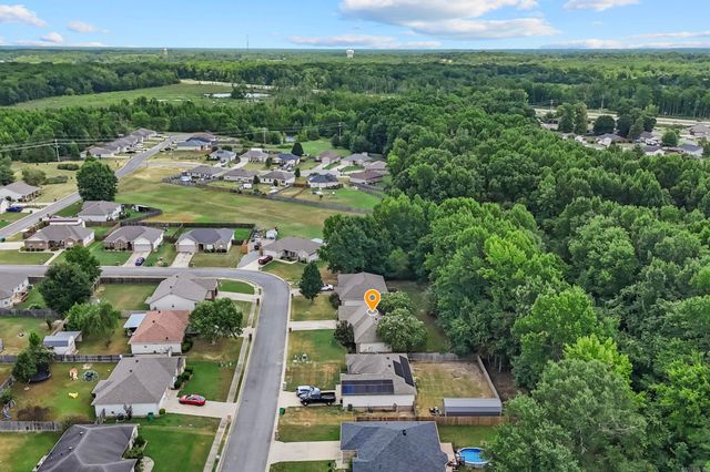 183 Gunsmoke Lane, Austin, AR 72007