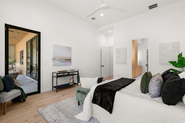 5908 Bull Creek RD, Austin, TX 78757