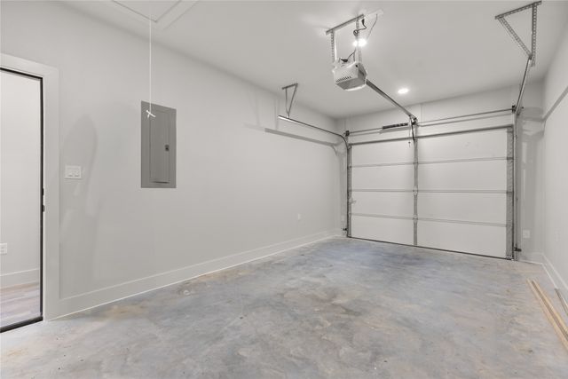 98 Arthur Avenue, Mcgregor, TX 76657