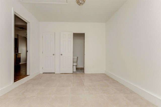 5622 Woodgreen Street, Houston, TX 77033