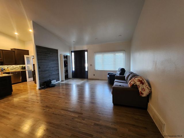 739 WEST DALE BLVD, Cheyenne, WY 82009