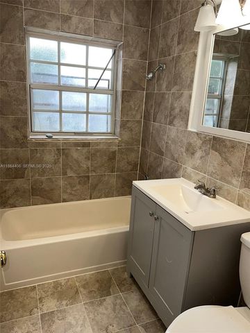 802 S 24th Avenue, Hollywood, FL 33020
