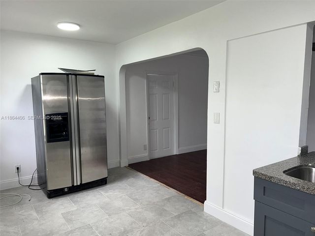 802 S 24th Avenue, Hollywood, FL 33020