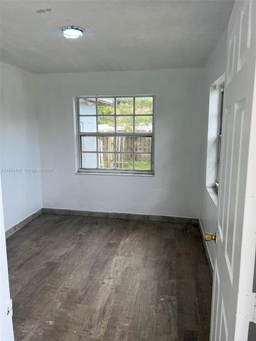 802 S 24th Avenue, Hollywood, FL 33020
