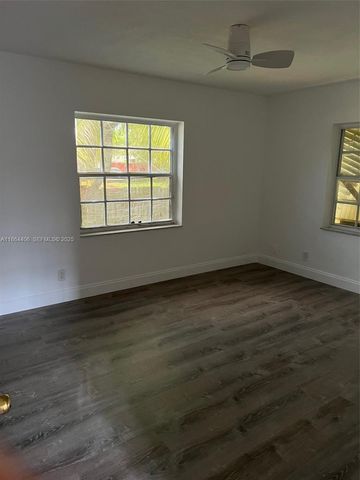 802 S 24th Avenue, Hollywood, FL 33020