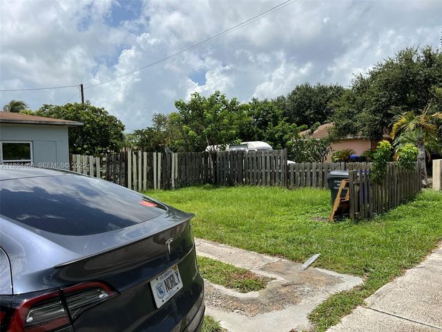 802 S 24th Avenue, Hollywood, FL 33020