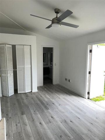 802 S 24th Avenue, Hollywood, FL 33020