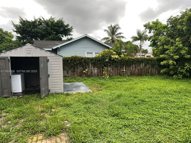802 S 24th Avenue, Hollywood, FL 33020