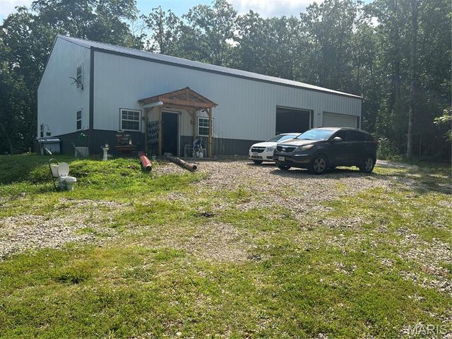 129 Shamrock Lane, Bourbon, MO 65441