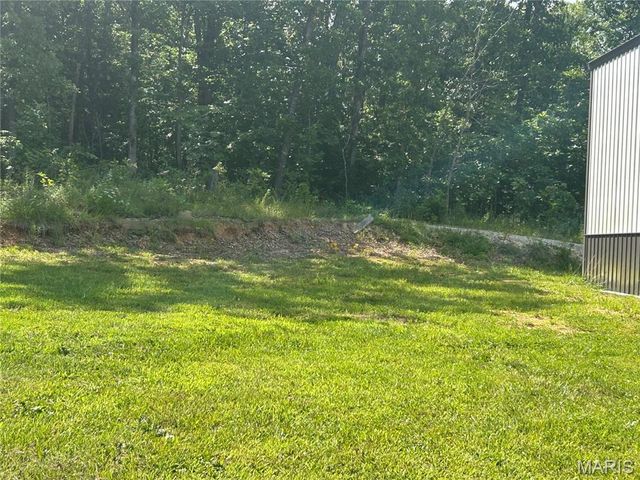 129 Shamrock Lane, Bourbon, MO 65441