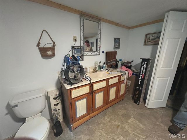 129 Shamrock Lane, Bourbon, MO 65441