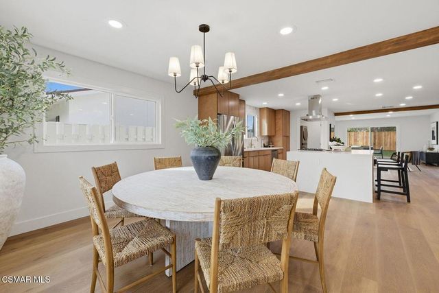 6655 Lederer Avenue, Canoga Park, CA 91307