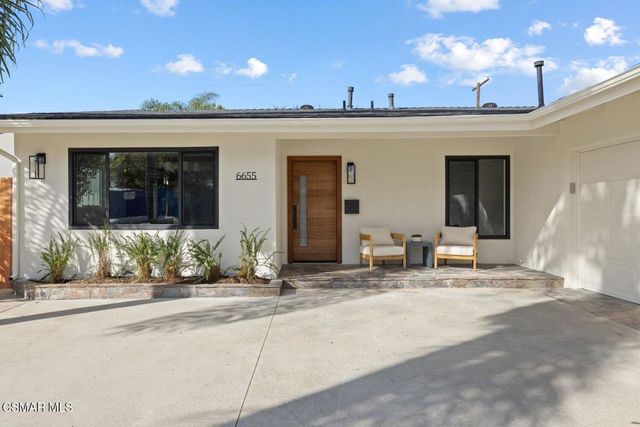 6655 Lederer Avenue, Canoga Park, CA 91307