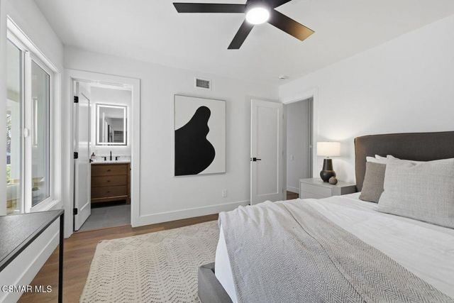 6655 Lederer Avenue, Canoga Park, CA 91307