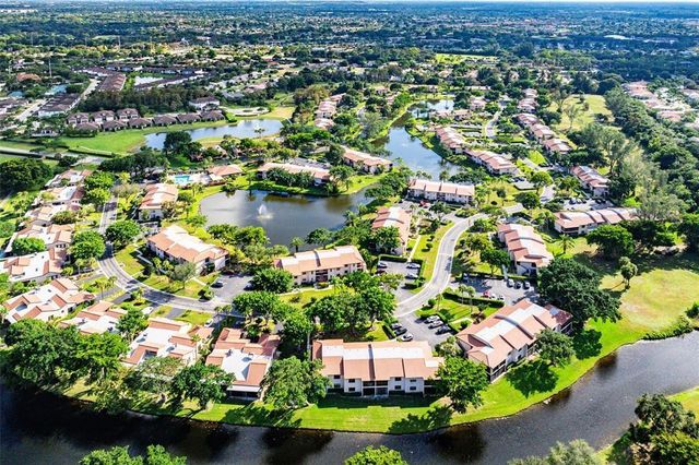 9277 Vista Del Lago 39B, Boca Raton, FL 33428
