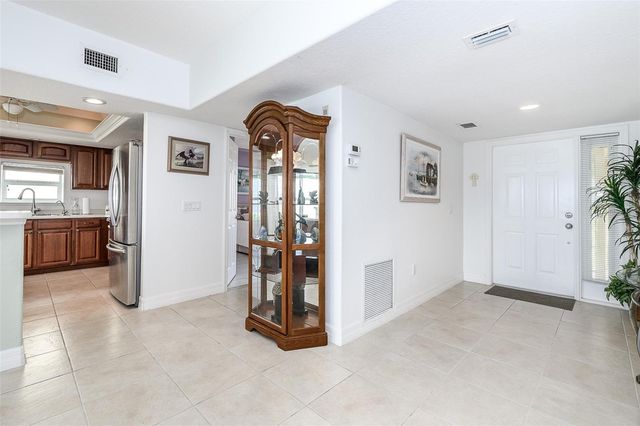 101 N MARION COURT 114, Punta Gorda, FL 33950