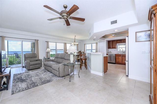 101 N MARION COURT 114, Punta Gorda, FL 33950