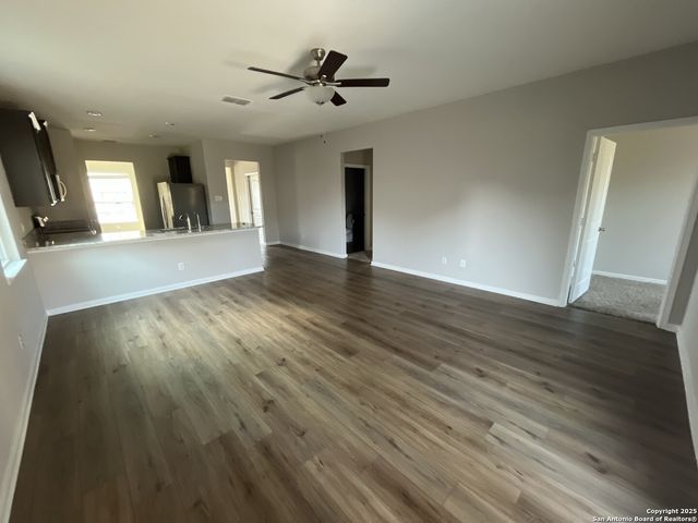 9311 Bennett Frst, Converse, TX 78109