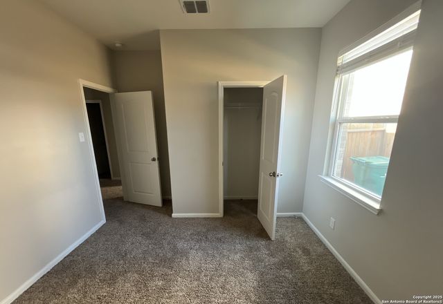 9311 Bennett Frst, Converse, TX 78109