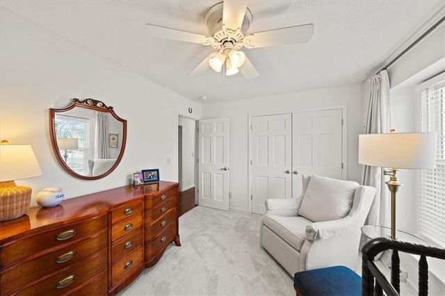 9101 ENGLAND Street, Overland Park, KS 66212