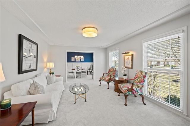 9101 ENGLAND Street, Overland Park, KS 66212