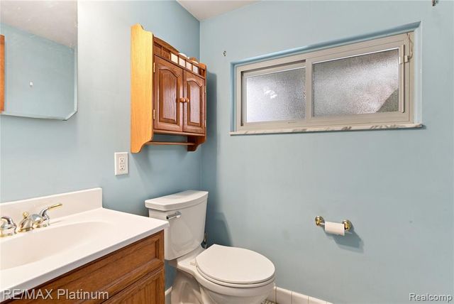 32029 Desmond Drive, Warren, MI 48093