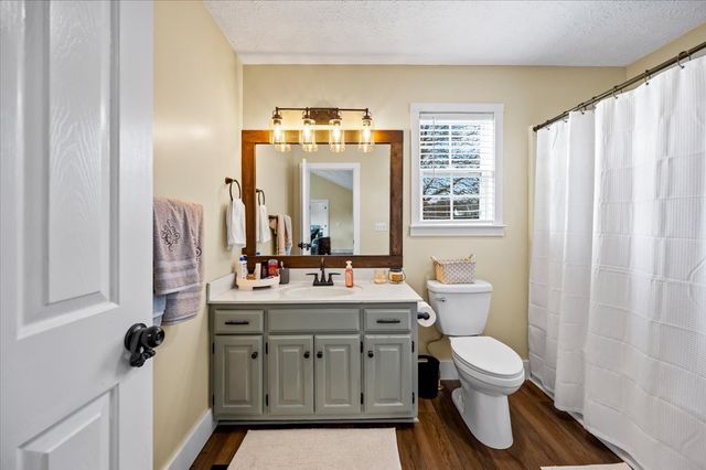 71 Rebecca Dr, Manchester, TN 37355