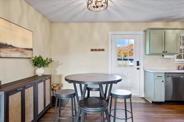 71 Rebecca Dr, Manchester, TN 37355