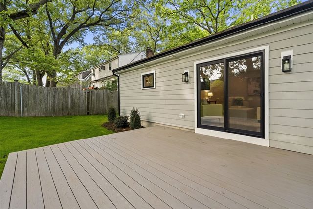 323 Ridge St, Arlington, MA 02474