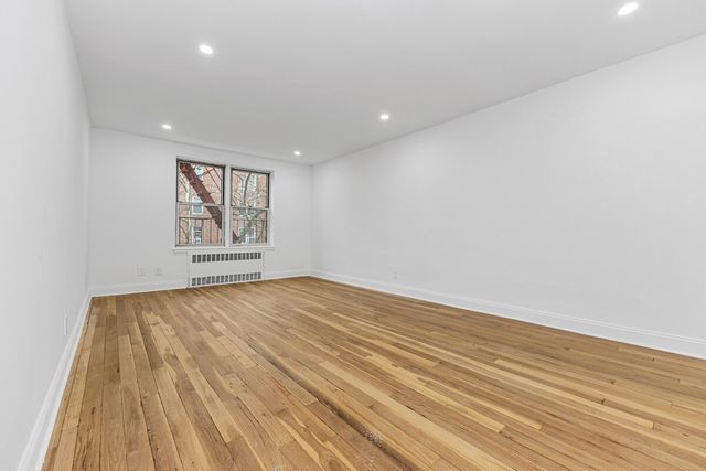 10528 65th Ave Apt 4C, New York City, NY 11375