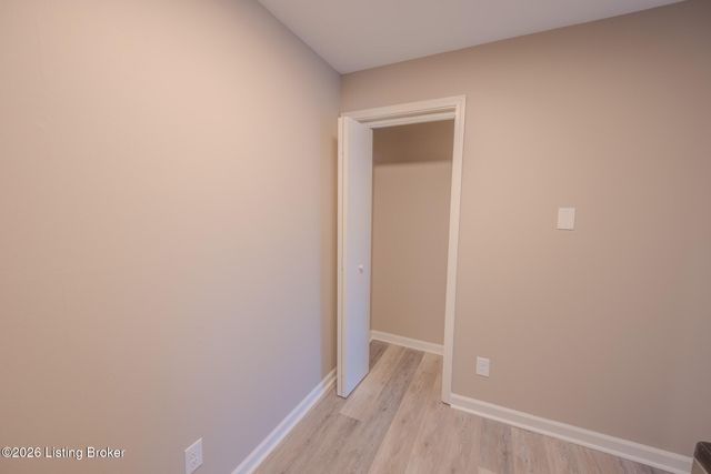 3510 Paragon Ct 10, Louisville, KY 40218