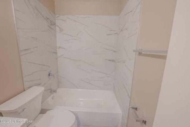 3510 Paragon Ct 10, Louisville, KY 40218