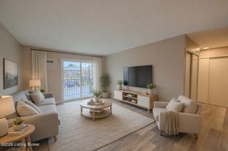 3510 Paragon Ct 10, Louisville, KY 40218