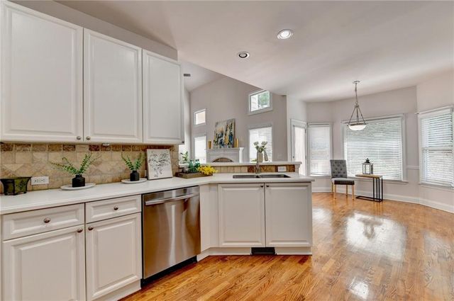 455 Hillcrest View Drive, Suwanee, GA 30024