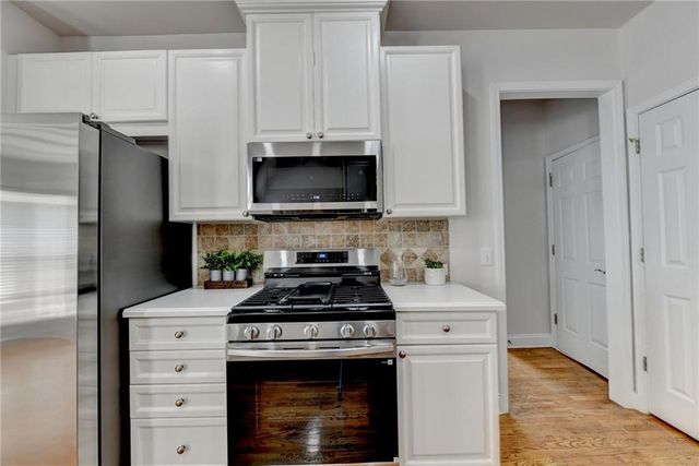 455 Hillcrest View Drive, Suwanee, GA 30024
