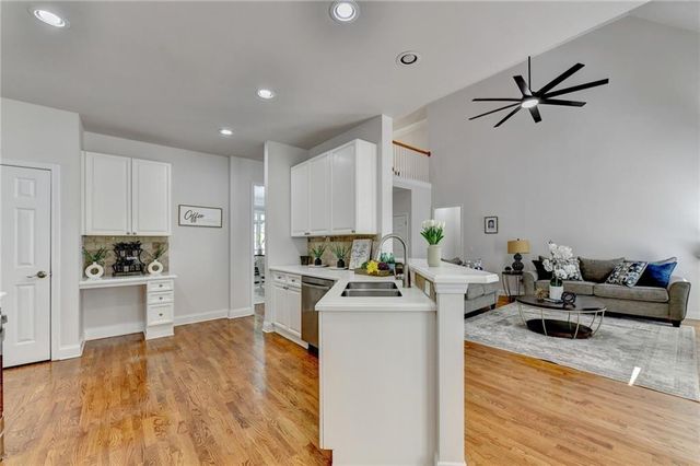 455 Hillcrest View Drive, Suwanee, GA 30024