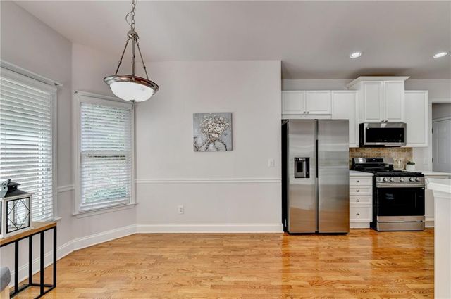 455 Hillcrest View Drive, Suwanee, GA 30024