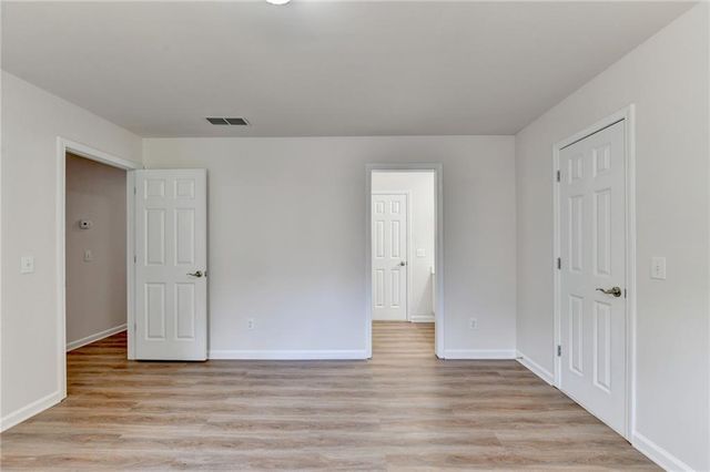 455 Hillcrest View Drive, Suwanee, GA 30024