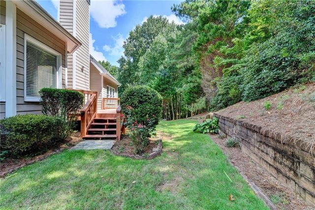 455 Hillcrest View Drive, Suwanee, GA 30024