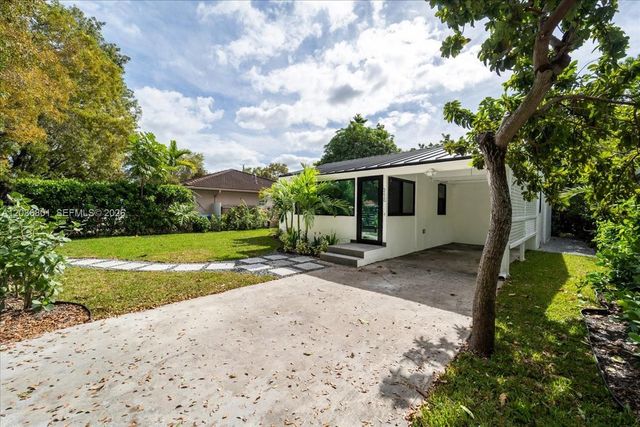 5220 SW 6th St 0, Miami, FL 33134
