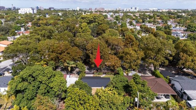 5220 SW 6th St 0, Miami, FL 33134