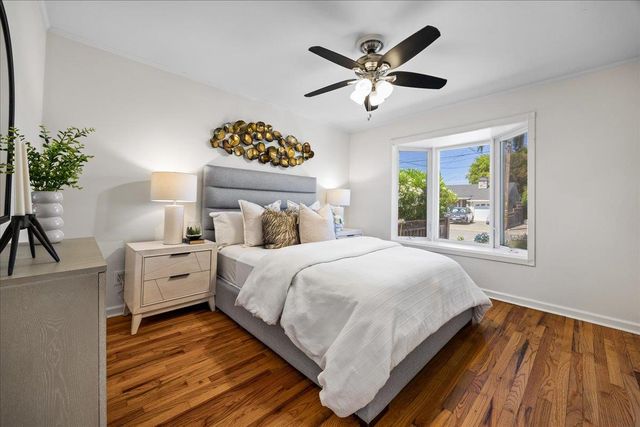 820 Eighth Avenue, Redwood City, CA 94063