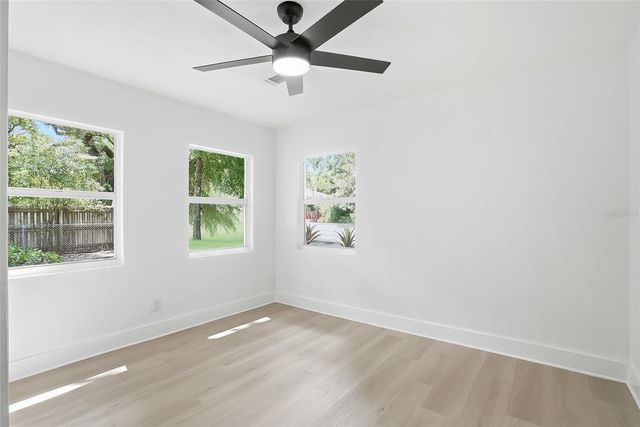 914 E CRAWFORD STREET, Tampa, FL 33604